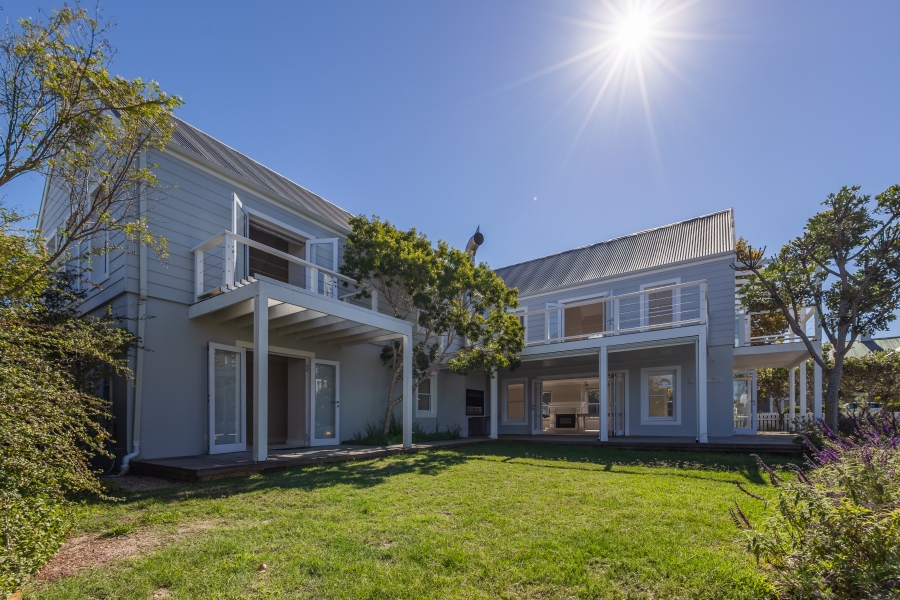 4 Bedroom Property for Sale in Thesen Islands Western Cape